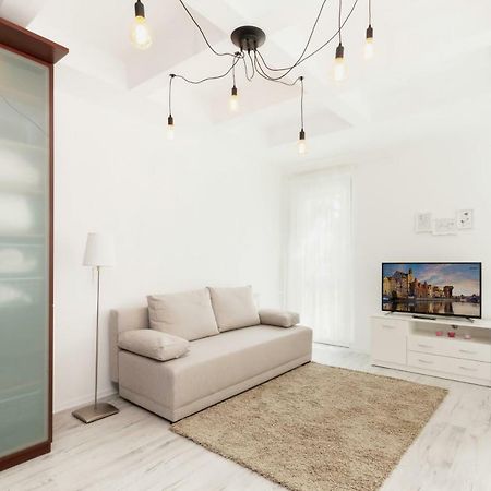 Apartments Gdansk Dworska By Noclegi Renters Kültér fotó